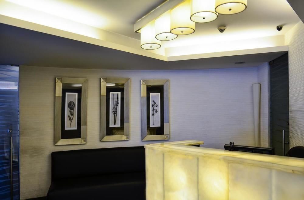 Southern Plaza Kolkata Bagian luar foto